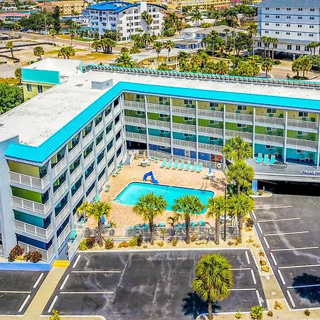 Pelican Pointe
