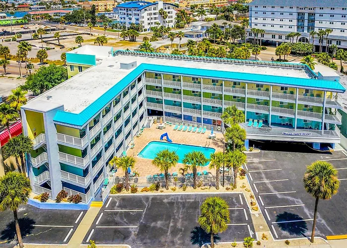 Pelican Pointe Hotel *
